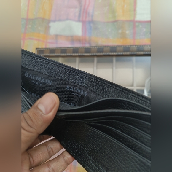 Balmain - Picture 5 of 8